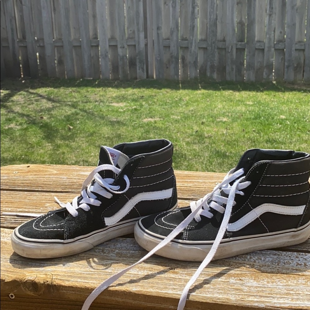 Vans sk8-hi black high tops